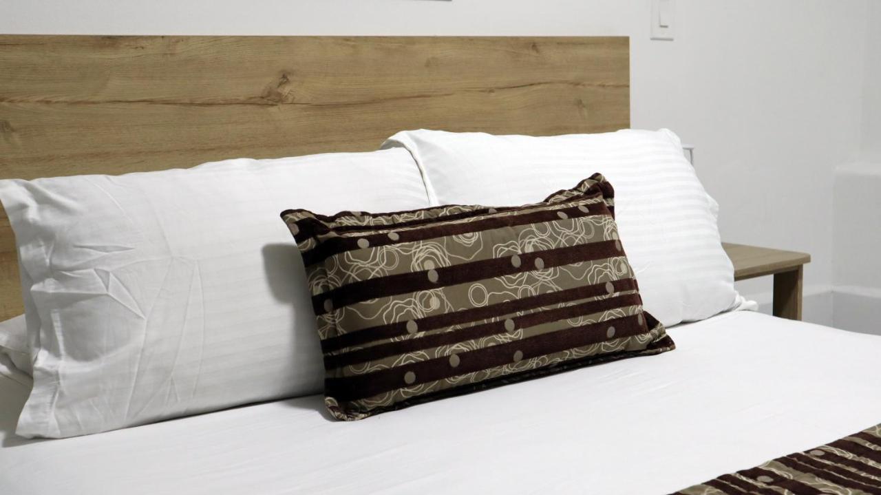 Like Home Hotel Boutique Medellin Bagian luar foto