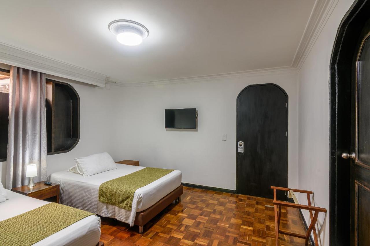 Like Home Hotel Boutique Medellin Bagian luar foto