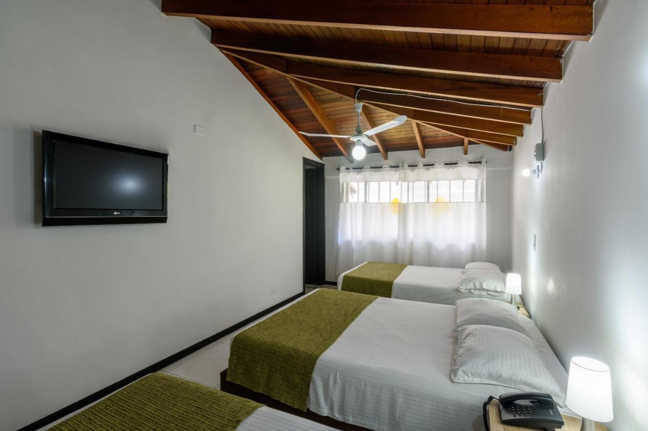 Like Home Hotel Boutique Medellin Bagian luar foto